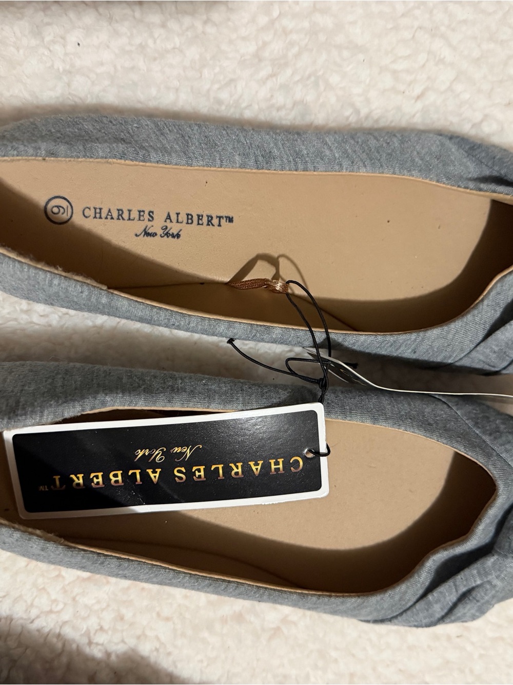 Charles Albert Light Gray Foldable Ballet Flats